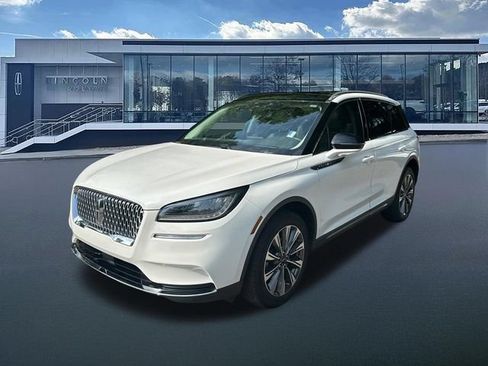 Used 2022 Lincoln Corsair Reserve w/ Elements Package FWD image 3