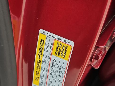 Used 2018 Chevrolet Equinox Premier FWD image 25