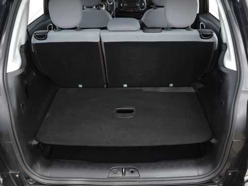 Used 2016 FIAT 500L Pop FWD image 15