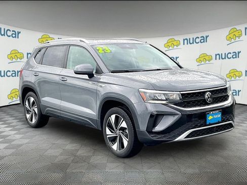 Used 2023 Volkswagen Taos SE w/ Panoramic Sunroof Package AWD/4WD image 1