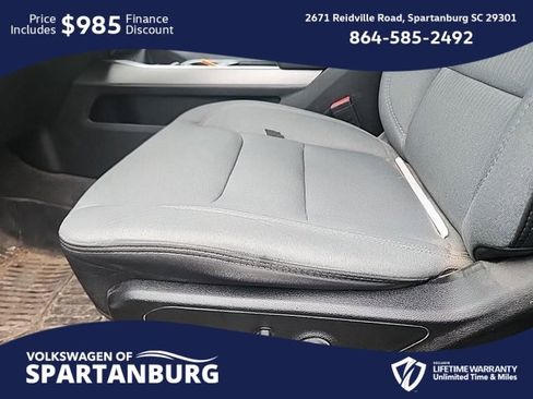 Used 2023 RAM 1500 Big Horn image 3