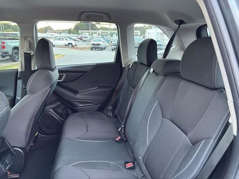 Used 2020 Subaru Forester w/ Alloy Wheel Package image 12