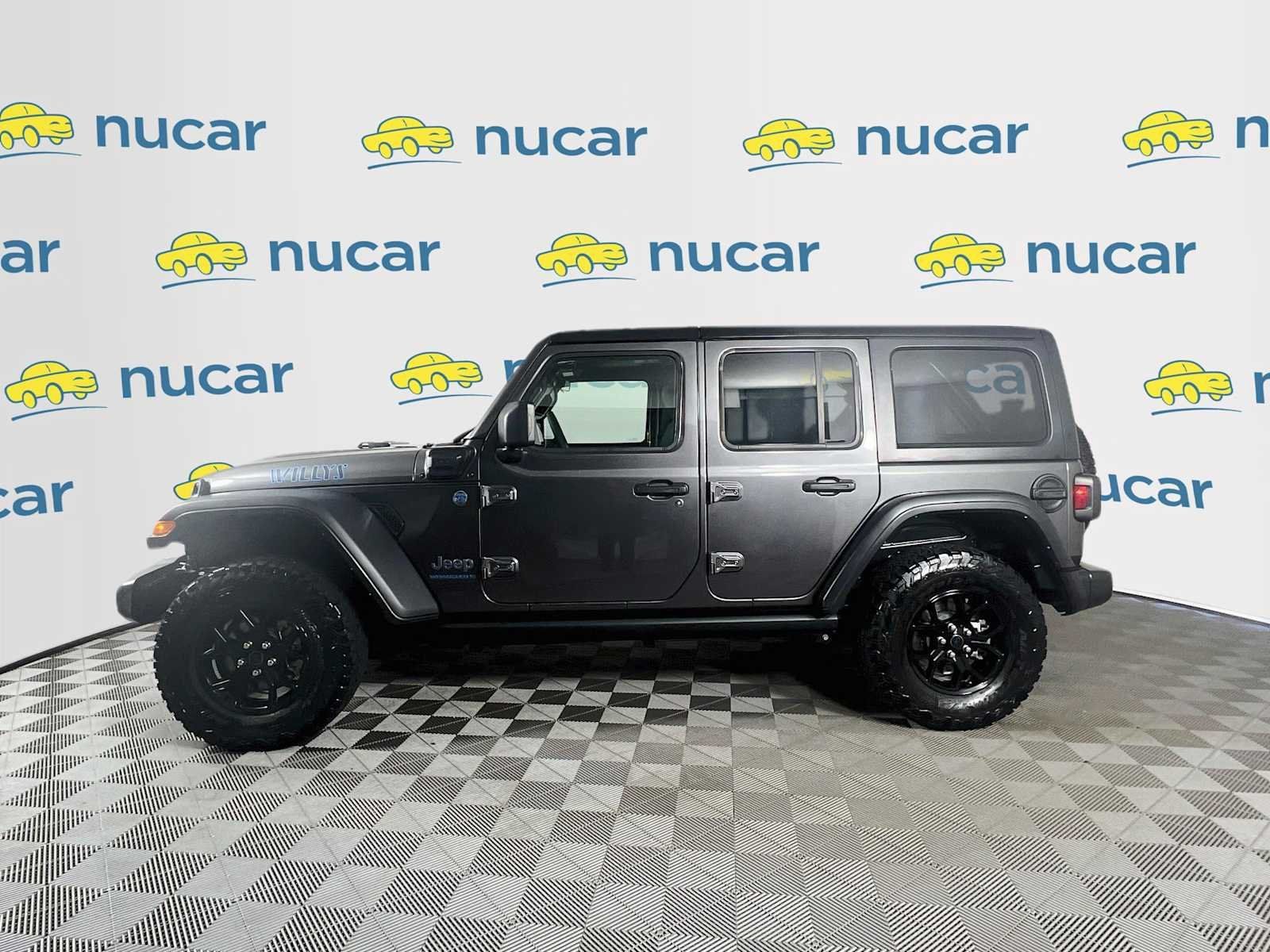 Used 2024 Jeep Wrangler Unlimited AWD/4WD image 4