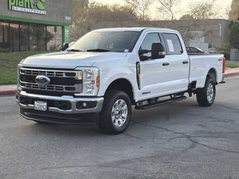 Used 2024 Ford F250 XLT image 8