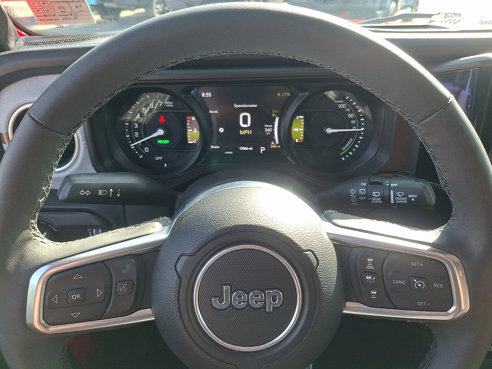 Used 2025 Jeep Wrangler Unlimited Sahara AWD/4WD image 18