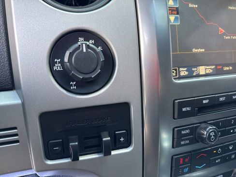 Used 2012 Ford F150 Raptor w/ Raptor Luxury Pkg image 25