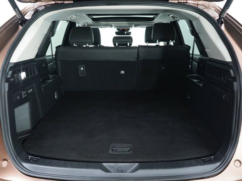 Certified 2025 MAZDA CX-70 Plug-In Hybrid w/ Premium Pkg image 15