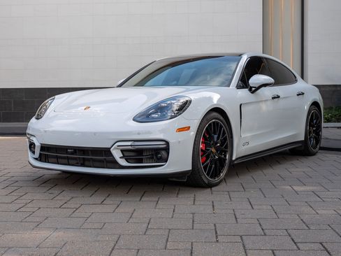 Used 2023 Porsche Panamera GTS AWD/4WD image 22