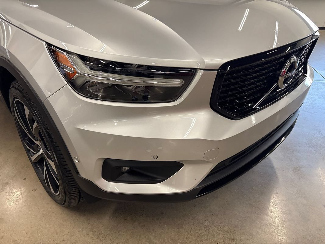 Used 2019 Volvo XC40 T5 R-Design AWD/4WD image 21