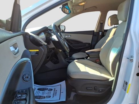 Used 2018 Hyundai Santa Fe Sport w/ 2.4L Value Package 02 image 18