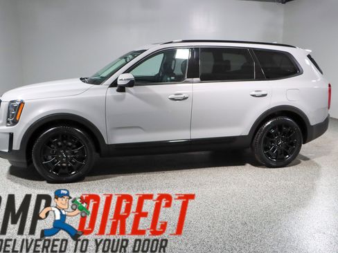 Used 2022 Kia Telluride EX w/ EX Premium Package image 10