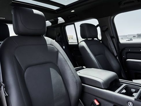 Used 2023 Land Rover Defender 110 Carpathian Edition AWD/4WD image 44