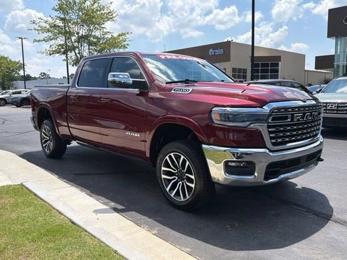 Used 2025 RAM 1500 Limited w/ Off Road Group AWD/4WD image 2
