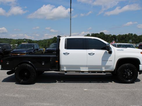 Used 2021 Chevrolet Silverado 3500 High Country AWD/4WD image 5