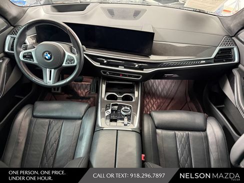 Used 2025 BMW X7 M60i AWD/4WD image 49