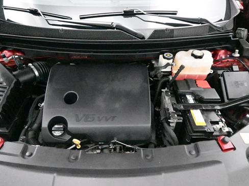 Used 2020 Chevrolet Traverse RS w/ LPO, Floor Liner Package AWD/4WD image 23