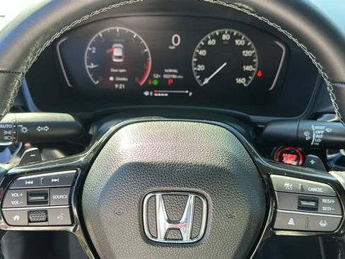 Used 2025 Honda Civic Sport image 34
