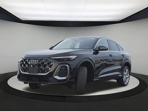 New 2025 Audi Q5 Premium Plus image 3