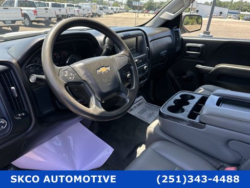 Used 2018 Chevrolet Silverado 1500 W/T w/ Trailering Package image 20