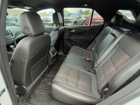 Used 2023 Chevrolet Equinox RS FWD image 10