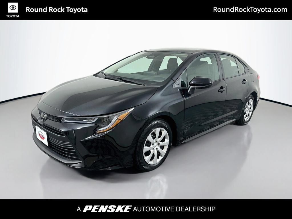 Certified 2025 Toyota Corolla LE FWD image 1