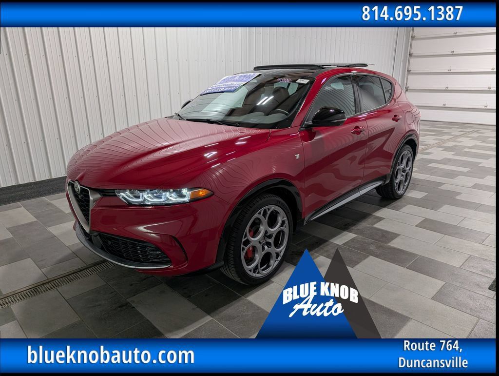 Used 2024 Alfa Romeo Tonale Ti AWD/4WD image 1