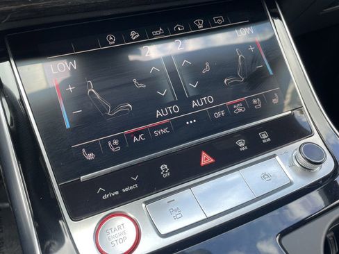 Used 2020 Audi SQ7 Prestige w/ Prestige Package image 19
