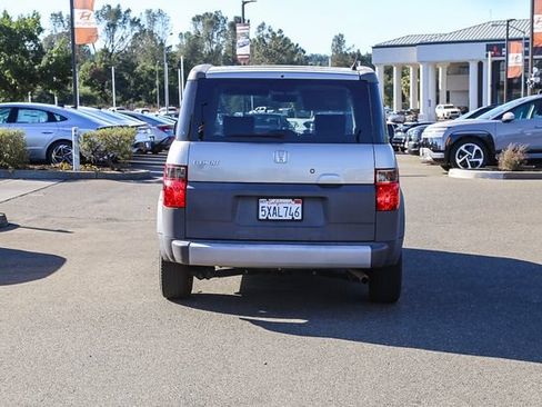 Used 2004 Honda Element EX image 4