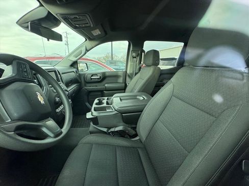 Used 2022 Chevrolet Silverado 1500 Custom image 8