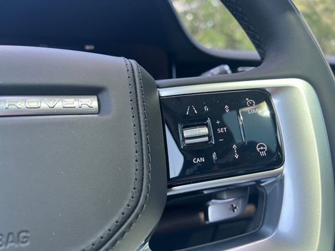 New 2025 Land Rover Range Rover SE image 12