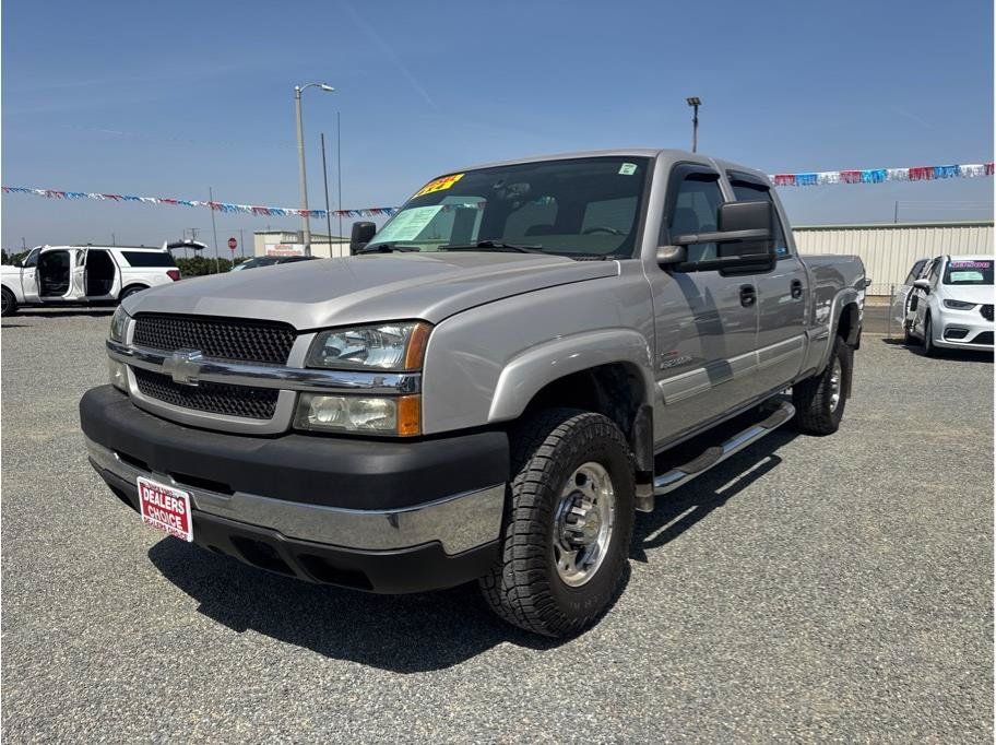 Used 2004 Chevrolet Silverado 2500 LS w/ Skid Plate Package AWD/4WD image 1