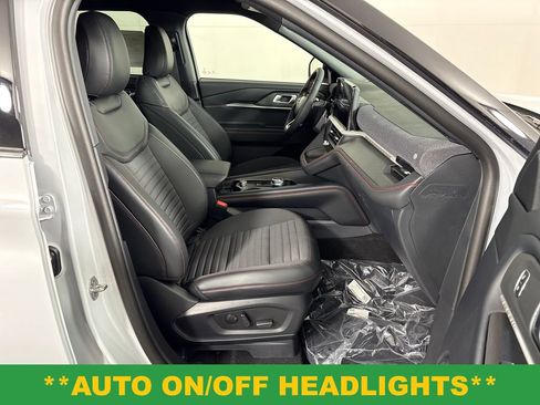 New 2026 Ford Explorer ST-Line w/ ST-Line Street Pack RWD image 5