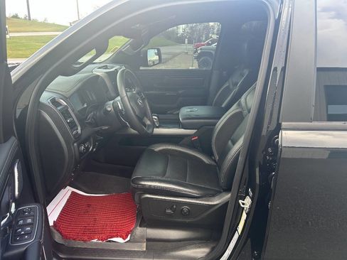 Used 2023 RAM 1500 Laramie image 12