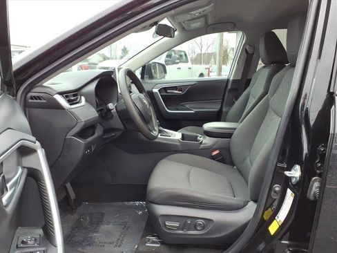 Used 2023 Toyota RAV4 XLE image 14