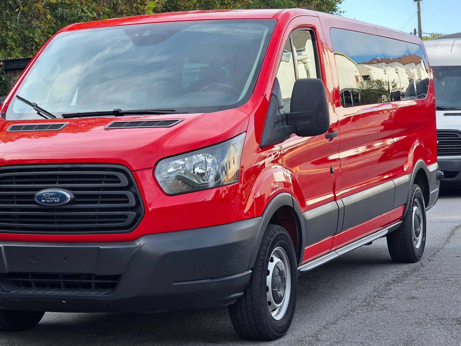Used 2018 Ford Transit 350 XL RWD image 3