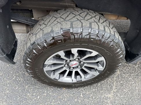 Certified 2021 GMC Sierra 1500 AT4 w/ AT4 Value Package image 40