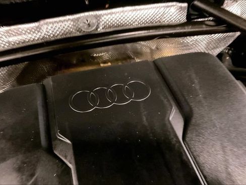 Certified 2025 Audi Q5 Premium Plus w/ Premium Plus AWD/4WD image 31