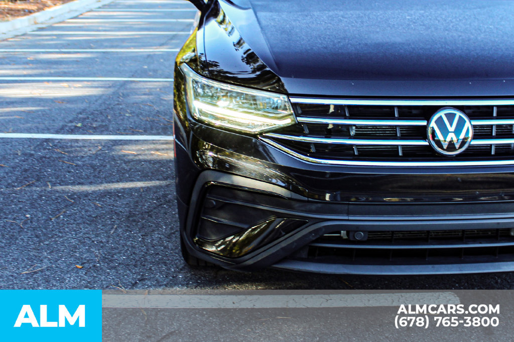 Used 2022 Volkswagen Tiguan SE FWD image 11
