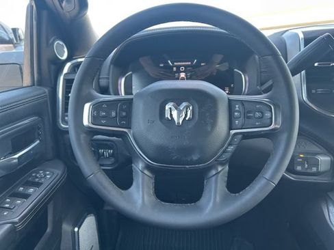 Used 2025 RAM 2500 Laramie AWD/4WD image 20