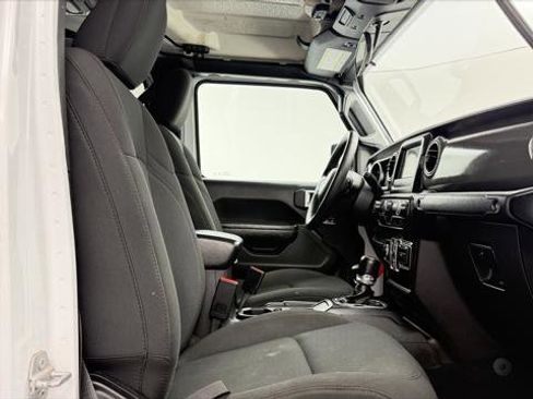 Used 2023 Jeep Gladiator Sport image 22