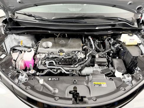 Used 2025 Toyota Sienna XSE FWD image 22