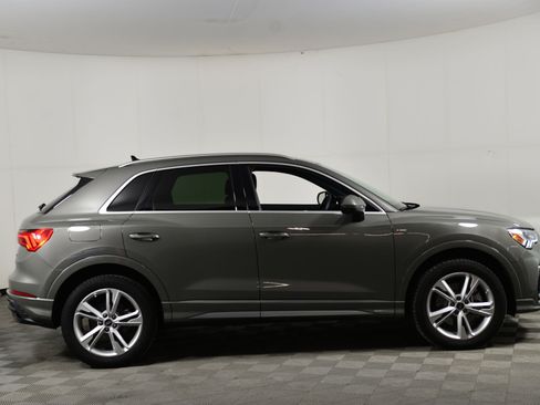 Certified 2023 Audi Q3 2.0T Premium w/ Convenience Package image 8