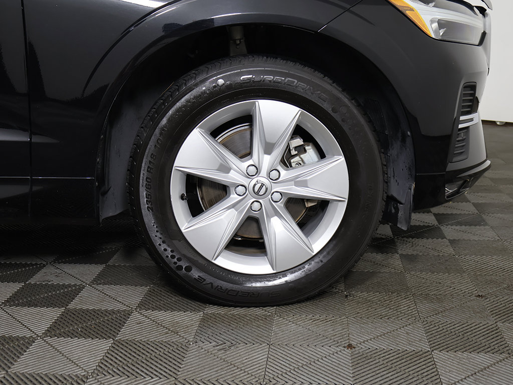 Used 2022 Volvo XC60 B5 Momentum AWD/4WD image 23