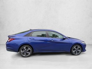 Certified 2023 Hyundai Elantra SEL w/ Convenience Package video 4