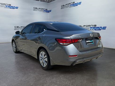 Used 2024 Nissan Sentra S FWD image 7