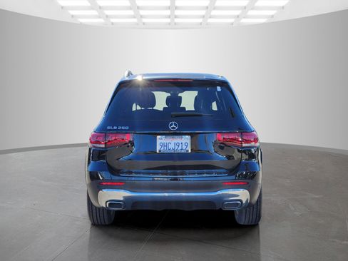 Used 2023 Mercedes-Benz GLB 250 image 11