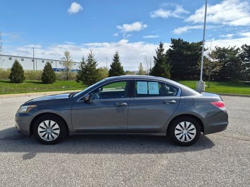 Used 2012 Honda Accord LX image 9