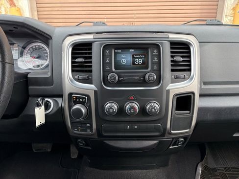 Used 2016 RAM 1500 Classic SLT image 24