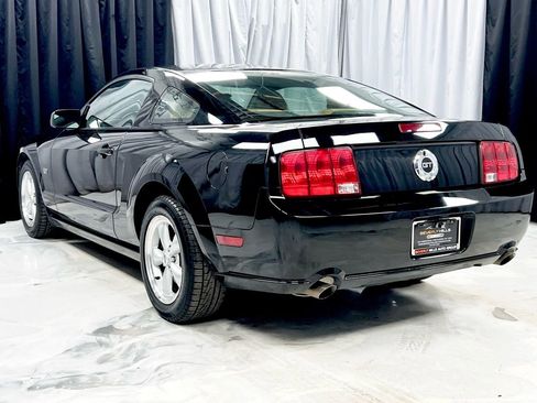 Used 2007 Ford Mustang GT Premium image 10