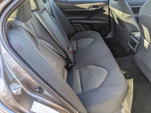 Used 2024 Toyota Camry LE image 32